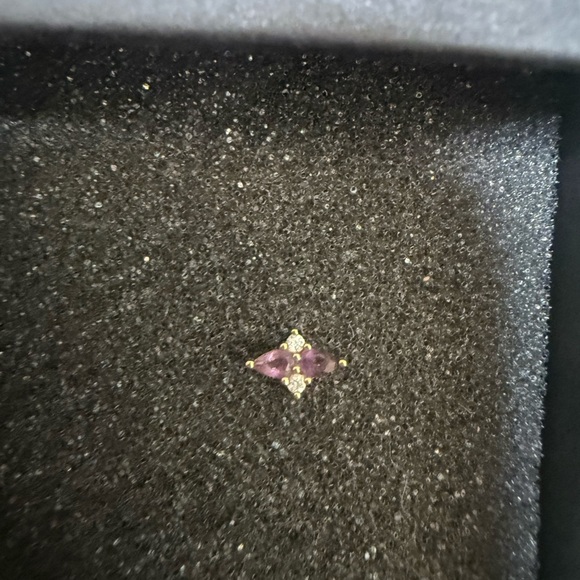 Buddha Jewelry Ethereal Amethyst and CZ Gold Threadless End yellow gold - Picture 2 of 5